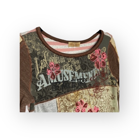 new skinny minnie 𖦹 Amusement Fair Patch Tee 𖦹 Embellished Mixed Print 𖦹 S - Picture 6 of 15